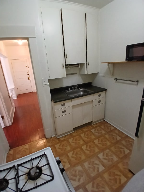 1703 12th Ave, Unit 202 in Seattle, WA - Foto de edificio - Building Photo