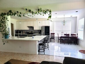 15523 Seminole Canyon Dr in Sugar Land, TX - Building Photo - Building Photo