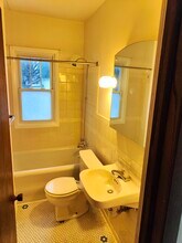 1221 29th Avenue Northeast in Minneapolis, MN - Building Photo - Building Photo