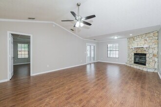 1590 Rain Bird Ct in Jacksonville, FL - Building Photo - Building Photo