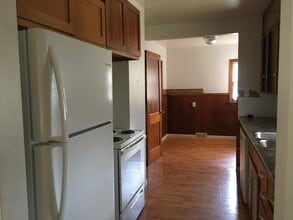 700 Kern St in Waterloo, IA - Building Photo - Building Photo