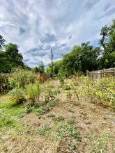 1005-1007 Haynes St in San Marcos, TX - Building Photo - Building Photo