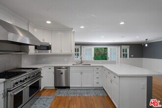 3123 Barry Ave in Los Angeles, CA - Building Photo - Building Photo