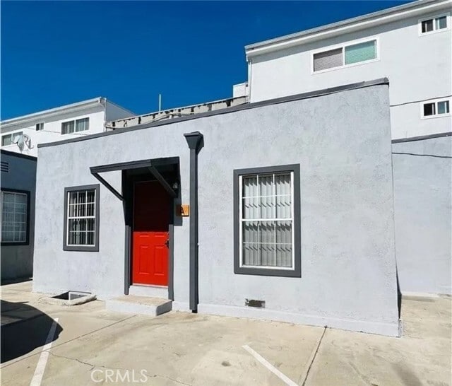 property at 301 E Alameda Ave