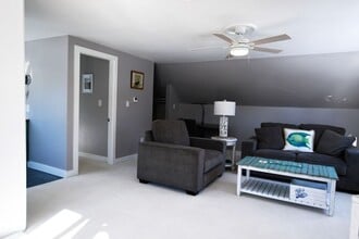 10 Windward Ln in Arundel, ME - Building Photo - Building Photo