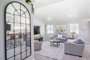 2023 E Elm Grove Dr, Unit ID1460911P in Nampa, ID - Building Photo