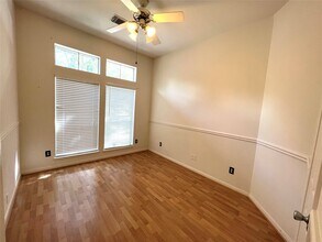 6219 Fox Wind Ct in Houston, TX - Building Photo - Building Photo