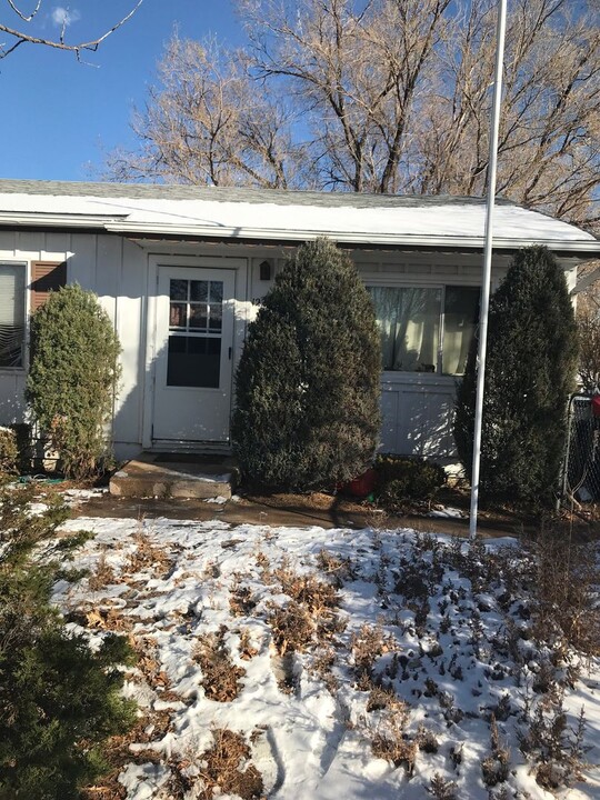 1225 S Arp Ave in Cheyenne, WY - Building Photo