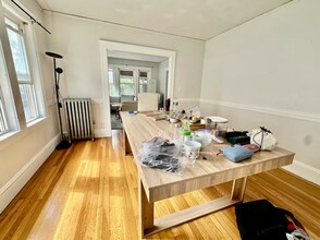 19 Sunset Rd, Unit 19-1 in Somerville, MA - Building Photo - Building Photo