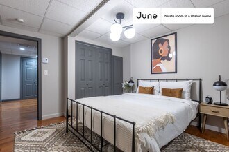 Private bedroom in 5 bed/3 bath Home in Boston, MA - Building Photo - Building Photo