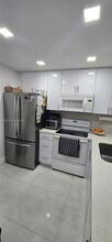 9460 Tangerine Pl in Davie, FL - Building Photo - Building Photo