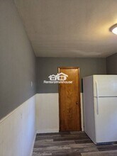 8553 Jenny Dr in St. Louis, MO - Building Photo - Building Photo