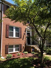 7468 Gadsby Square in Alexandria, VA - Building Photo - Building Photo