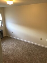 229 E Orange St in Shippensburg, PA - Building Photo - Building Photo