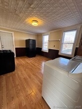 192 Brentwood Ave in Fairfield, CT - Building Photo - Building Photo