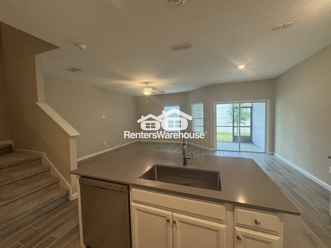 10323 Alder Creek Ln in Jacksonville, FL - Building Photo - Building Photo
