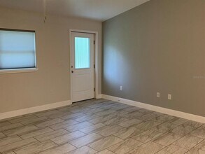 104 Farber St in Port Charlotte, FL - Building Photo - Building Photo