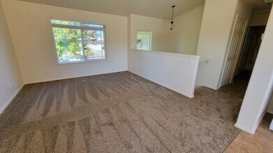 2838 W Elmwood Dr in Coeur d'Alene, ID - Building Photo - Building Photo