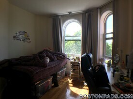 90 Westland Ave in Boston, MA - Building Photo