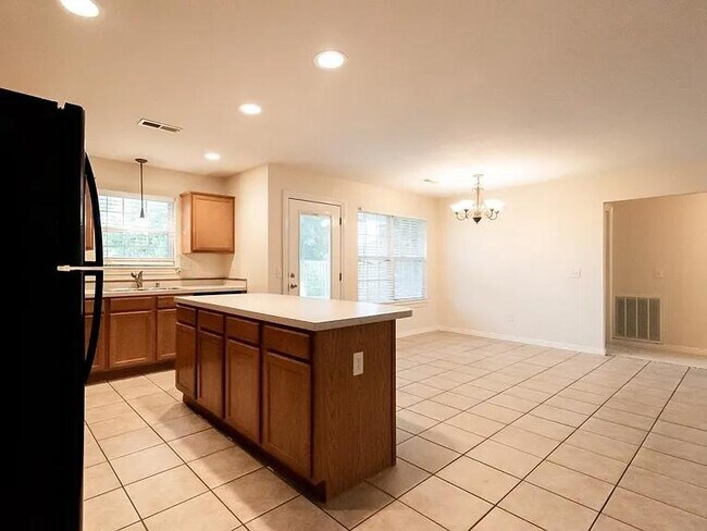 3605 SW Carriageway Ave in Bentonville, AR - Building Photo - Building Photo
