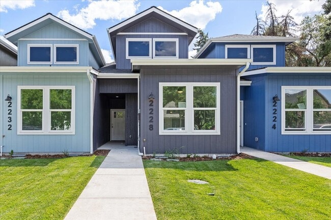 2228 E 4th Ave in Spokane, WA - Building Photo - Building Photo