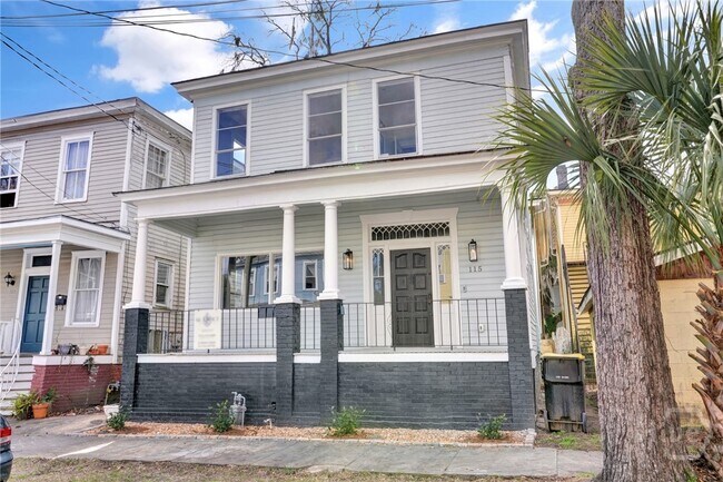 property at 115 W 34th St