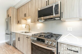 2534 N Campbell Ave in Chicago, IL - Building Photo - Building Photo