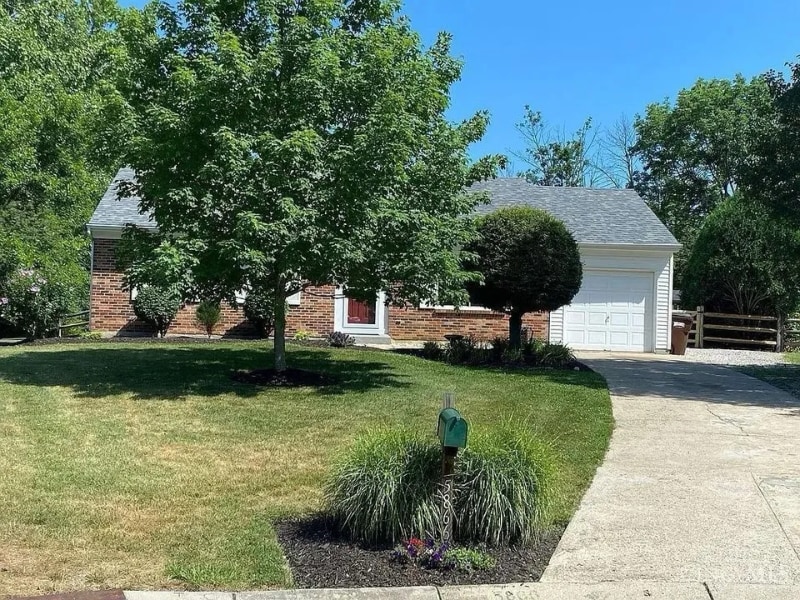 5866 Addison Dr in Mason, OH - Building Photo