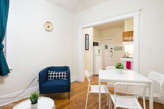 70 Queensberry St, Unit 20 in Boston, MA - Foto de edificio - Building Photo