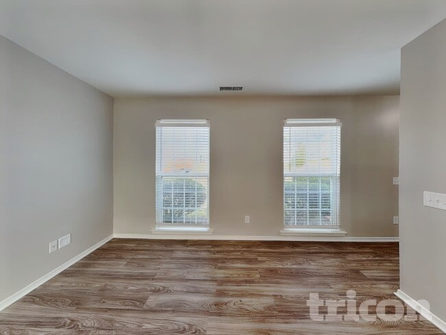 12435 Shelly Pines Dr in Charlotte, NC - Foto de edificio - Building Photo