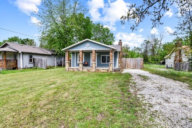 1711 W Florida St in Springfield, MO - Building Photo - Building Photo