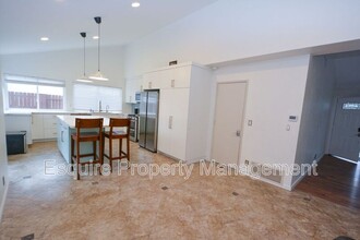 1425 Ebb Ct in Oxnard, CA - Building Photo - Building Photo