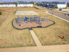 2633 Crescent Ave in Oklahoma City, OK - Building Photo - Building Photo