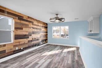 42 Jahn St in Keansburg, NJ - Building Photo - Building Photo