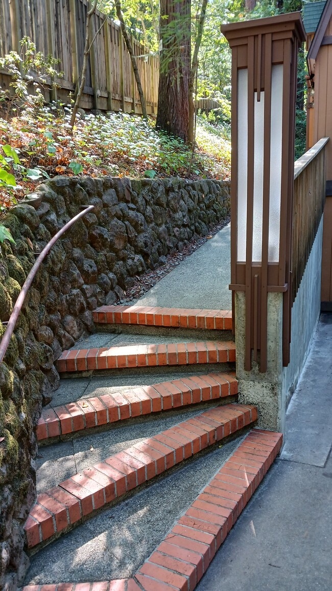 property at 10483 Woodside Dr