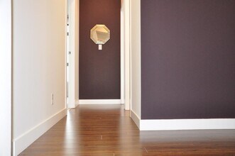 1050 Smithe St in Vancouver, BC - Building Photo - Building Photo