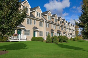Legacy Park Apartments in Lawrence, MA - Building Photo
