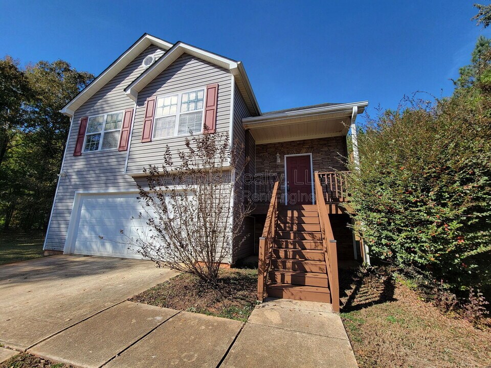 120 Buddy Blvd in Mcdonough, GA - Building Photo