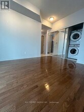 60 Byng Ave in Toronto, ON - Building Photo - Building Photo