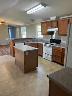 409 S Ave N in Crowley, LA - Building Photo - Building Photo