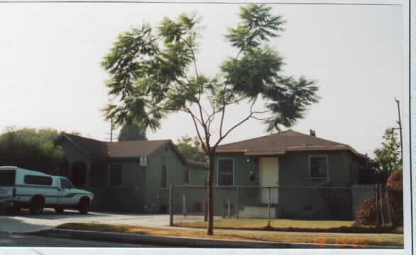 6637-6643 Ira Ave in Bell Gardens, CA - Building Photo