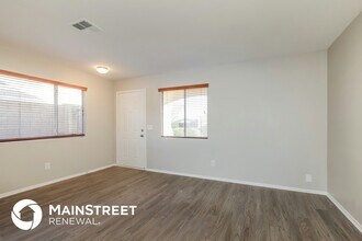 2818 W Campo Bello Dr in Phoenix, AZ - Building Photo - Building Photo