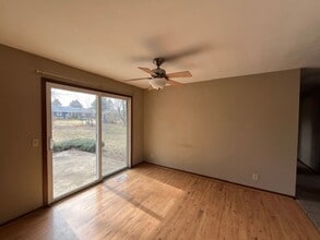 3824 Skyview Dr in Janesville, WI - Building Photo - Building Photo