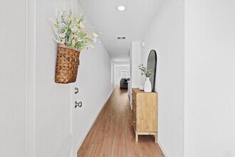 1106 Rustic Willow Dr in Beasley, TX - Building Photo - Building Photo