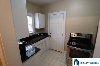 2457 S 27th St in Lincoln, NE - Building Photo - Building Photo