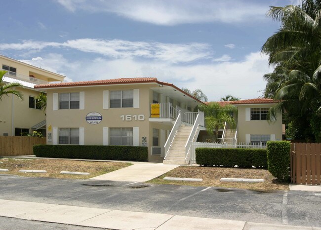 1610 NE 3rd Ct in Fort Lauderdale, FL - Building Photo - Building Photo