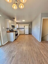 12067 W Virginia Dr in Lakewood, CO - Building Photo - Building Photo