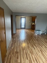 408 W Hedde St in Grand Island, NE - Building Photo - Building Photo