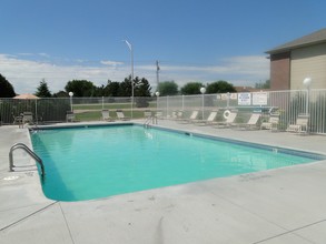 Stoneridge Apartment Homes in Kearney, NE - Building Photo - Building Photo