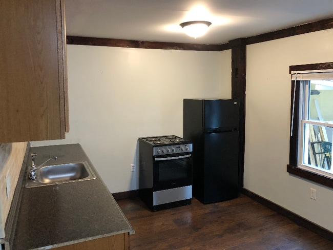 25 N Washington St in Oxford, NY - Building Photo - Building Photo